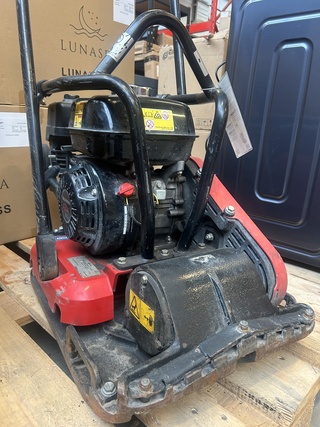 Trilplaat met Honda GX160 benzine motor