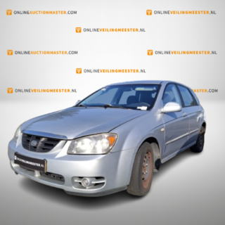 Personenauto, Kia, Cerato, 1.6-16V LX, 2005
