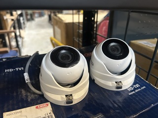 3x Camera, 2x converter Abus