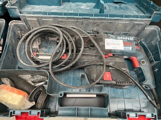 2x Boorhamer in koffer met boren Bosch, GBH 2-23 REA