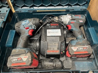 2x Set gereedschap in koffer met toebehoren Bosch, GSR 14.4V, GSR 18,