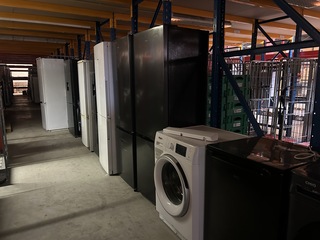 19x CHiQ witgoed w.o. wasmachines, koelkasten, vriezers