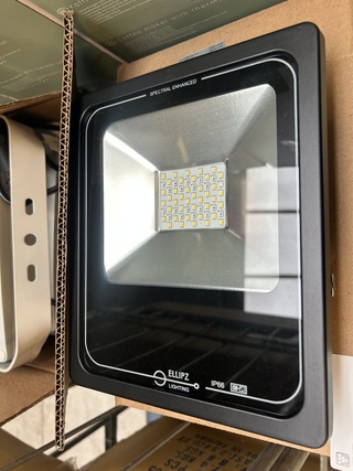 6x Led floodlight Ellipz Lighting