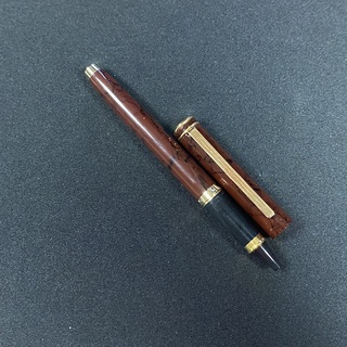 4x Vintage Collectors Pen Capitol