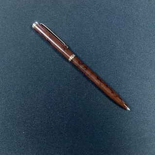 7x Vintage Collectors Pen Capitol