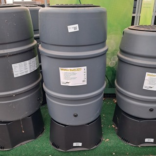 Regenton Harcostar, Water butt 227