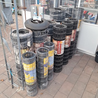 Ca. 12x Rol afrastering en borders, O.a. Pantanet