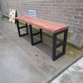 Schoenenrek met metalen frame, 140 x 32 x 55 cm hoog