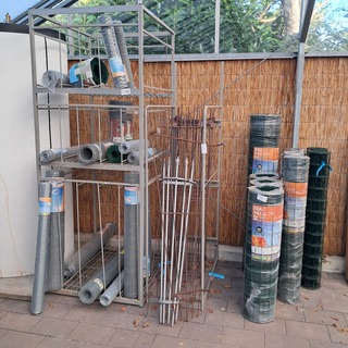 Partij afrastering en rekken o.a. Derickx