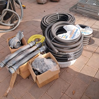 Partij vijverslangen en toebehoren o.a. Superfish