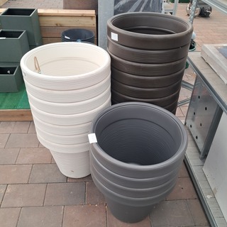 Ca. 20x Kunststof bloempot, Endersen