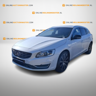Personenauto, Volvo, V60, 2.4 D6 Twin Engine R-Design, 2015
