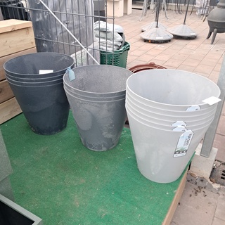 Ca. 13x Kunststof bloempot, Prosper Plast