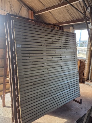 5x Schuttingpaneel, O.a. Hillhout