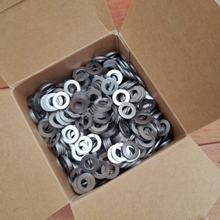 Ca. 4000x Sluitringen, M8