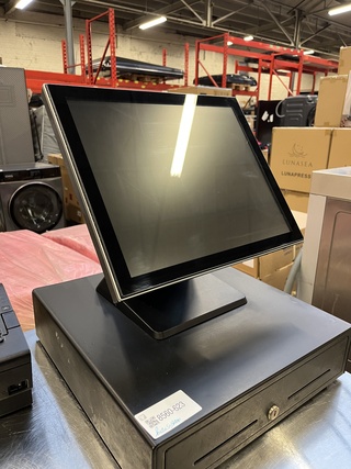 Kassasysteem met o.a. pinapparaat, kassalade, bonnenprinter, scherm