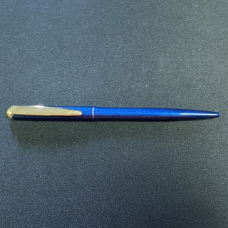 8x Vintage Collectors Pen Capitol