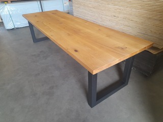 Eettafel met stalen U-poten, 100 x 300 cm