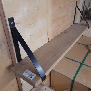 Wandplank met stalen dragers, Afmeting plank ca. 20×110 cm