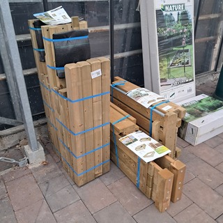 4x Moestuin, O.a. Talen Tools