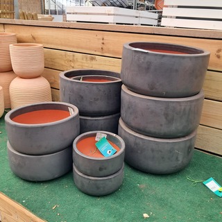 Ca. 10x Stenen bloempot, Passion For Pottery