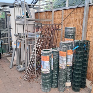 Partij afrastering en rekken o.a. Derickx