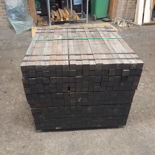 Ca. 252x Hardhouten paal, 5 x 5 x 100 cm