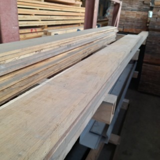 4x Eiken en hardhouten balken divers, Lengte 360-560 cm