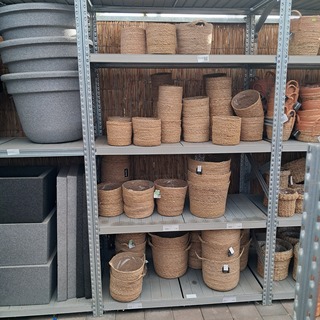 Partij bloemmanden o.a. TS Collection