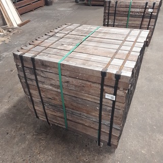 Ca. 252x Hardhouten paal, 5 x 5 x 100 cm
