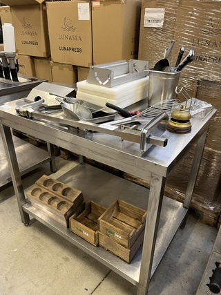 Partij horeca attributen ca. 30x