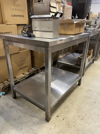 Rvs werktafel 100x70x89 cm