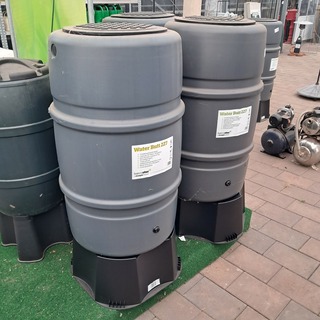 2x Regenton, Harcostar, Water butt 227