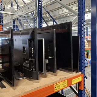 Partij televisies, O.a. Philips En Samsung