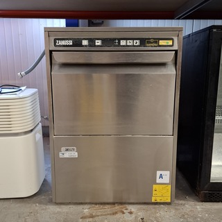 4x Horeca apparatuur Metro, zanussi, klarstein