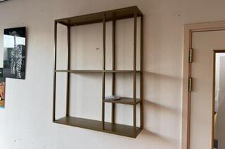 Wandrek, goudkleurig