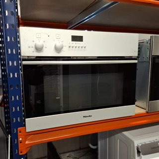 3x Keuken inbouw apparaten , Miele En AEG