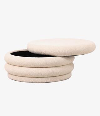 Poef Home bound by KY, Feline, zand