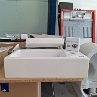 Fontein Clou, glans wit