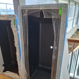 Ligbad Xenz, Society, ebony