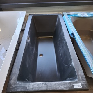 Ligbad Xenz, Society, ebony