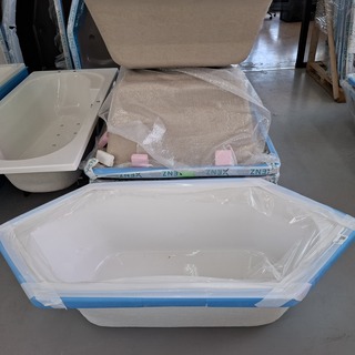 Ligbad Xenz, Lucia, glans wit