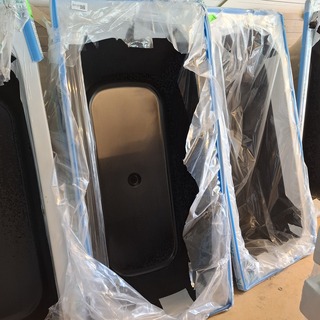 Ligbad Xenz, Aruba, ebony