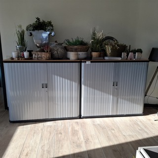 2x Jaloeziekast Gispen, aluminium