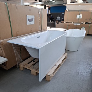 Hoekligbad back to the wall, Fibrex, wit