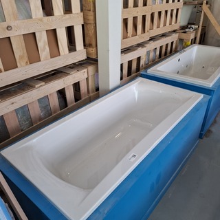 Ligbad Xenz, glans wit