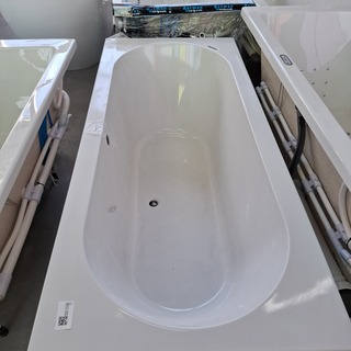 Ligbad Sanindusa, Urby, glans wit