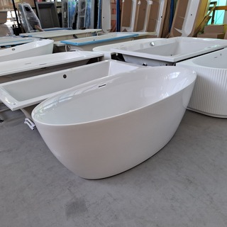 Vrijstaand ligbad Riho, wit