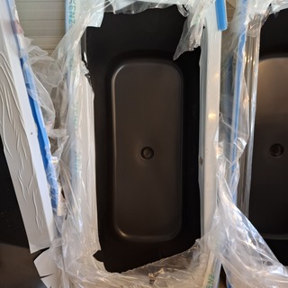 Ligbad Xenz, Aruba, ebony