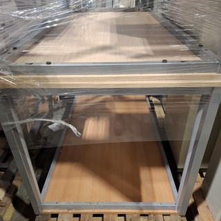 Ca. 10x Bureau en 6x tafel